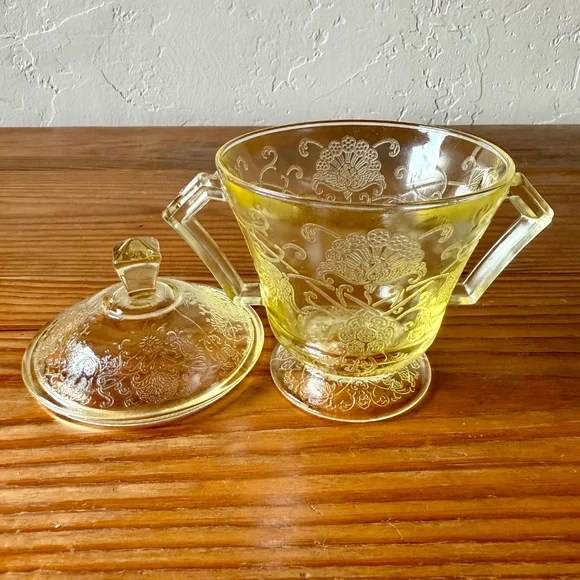 Hazel Atlas Florentine Yellow Depression Glass | Creamer & Sugar Bowl Set - Picture 6 of 12